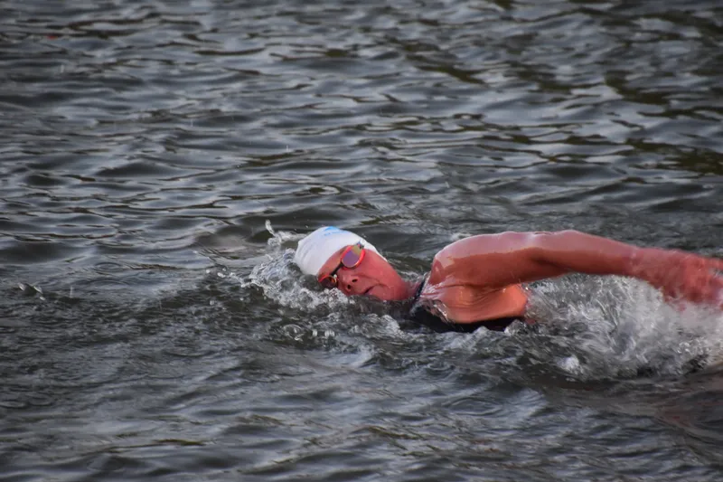 Record-Breaking Ice Swim: 6.025 km in Poland