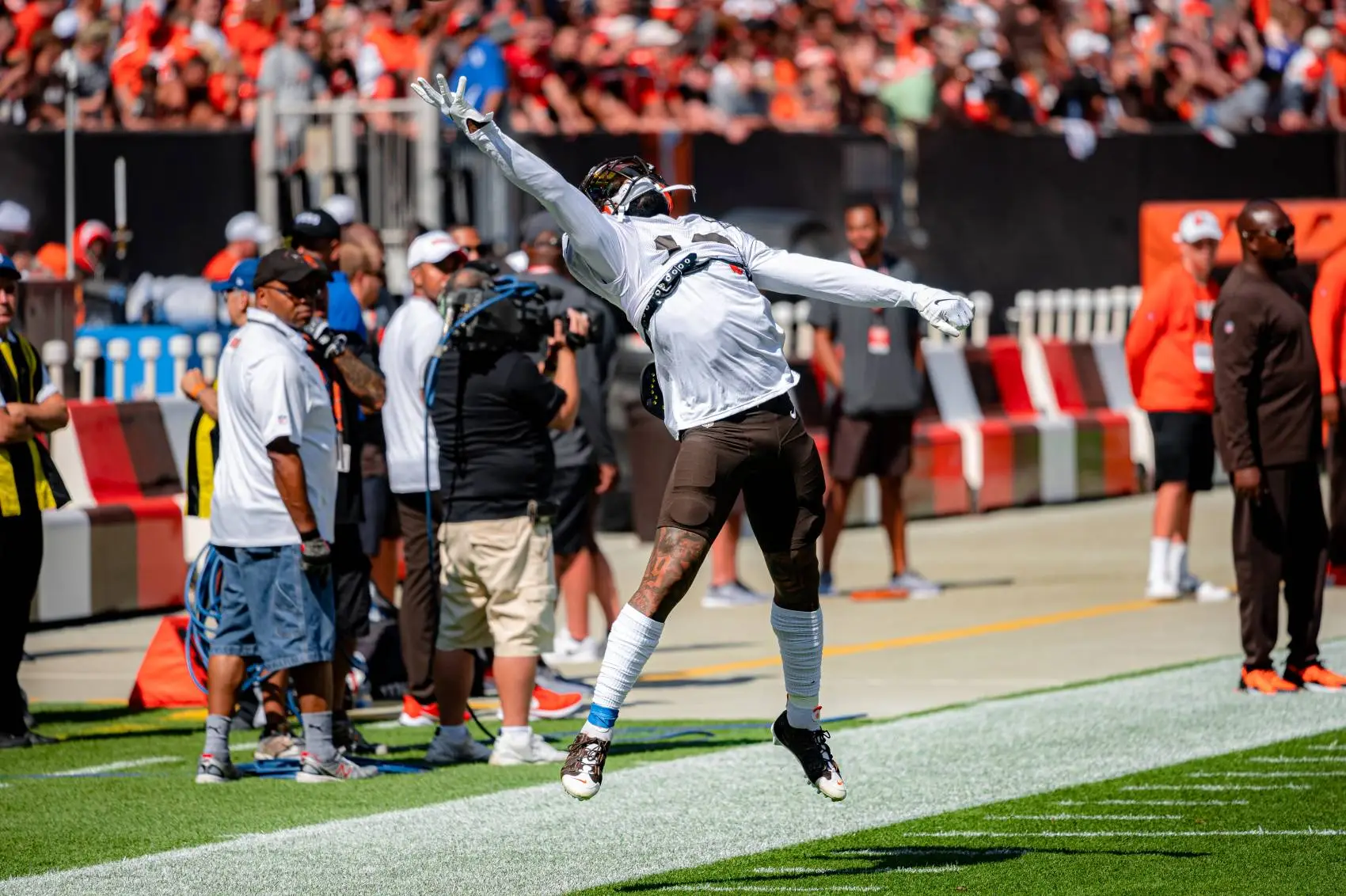 Why Odell Beckham Jr.'s One-Handed Catch Became an NFL Landmark