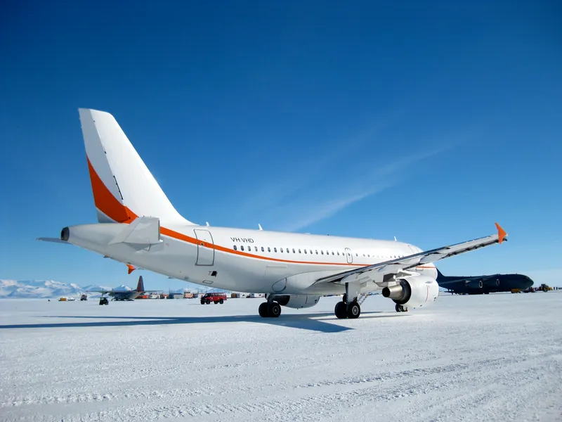 McMurdo Station Sea-Ice Runway Built for Wheeled Aircraft